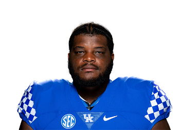 Marquan McCall will enter the 2022 NFL Draft