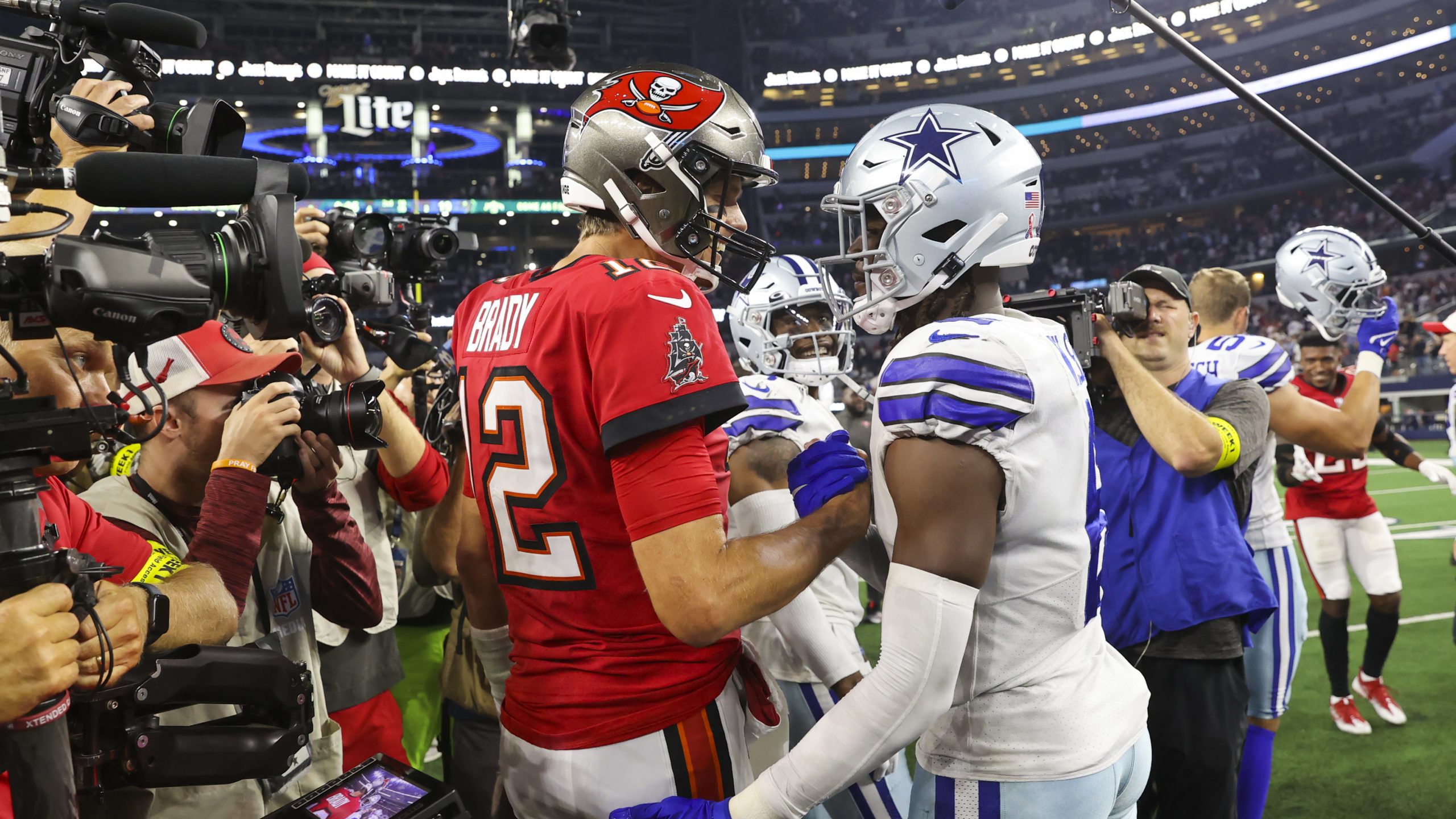 NFL Wild Card Betting: Odds, Spreads, Picks, Predictions for Cowboys vs.  Buccaneers