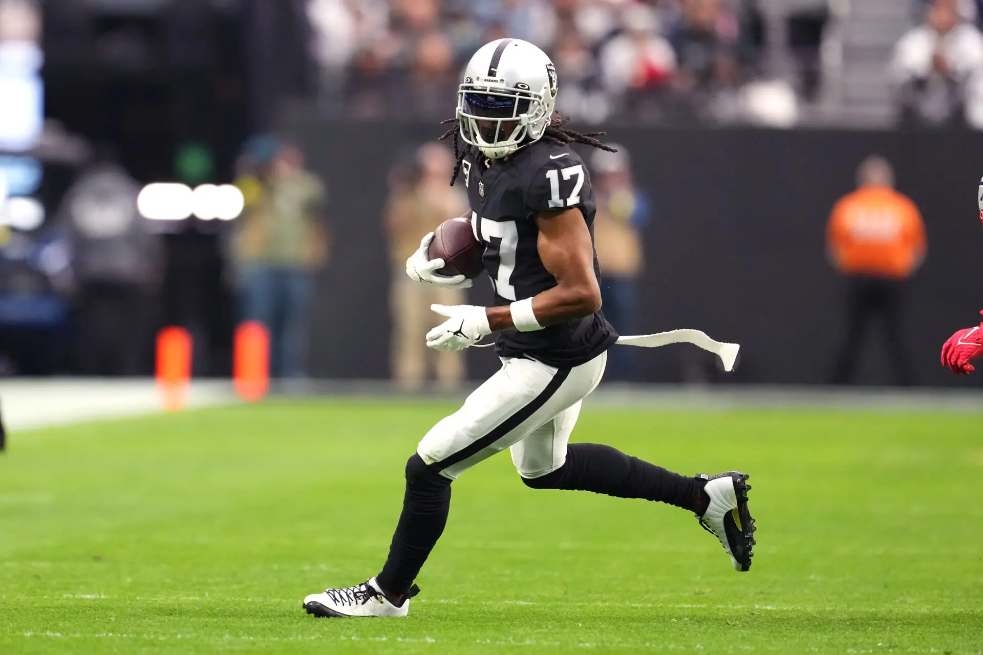 The Las Vegas Raiders open as 7.5 point underdogs vs. the Los