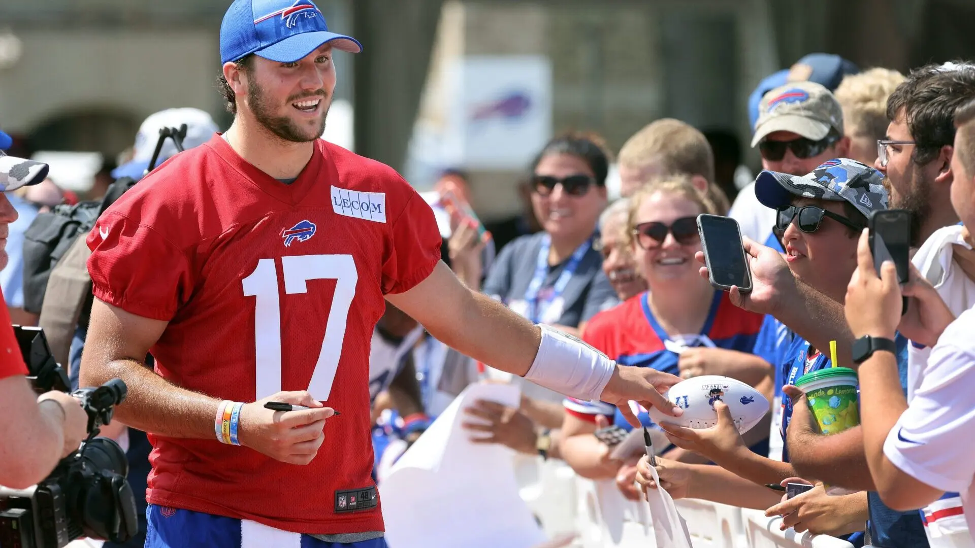 Green Bay Packers fans come from near and far to kick off training camp