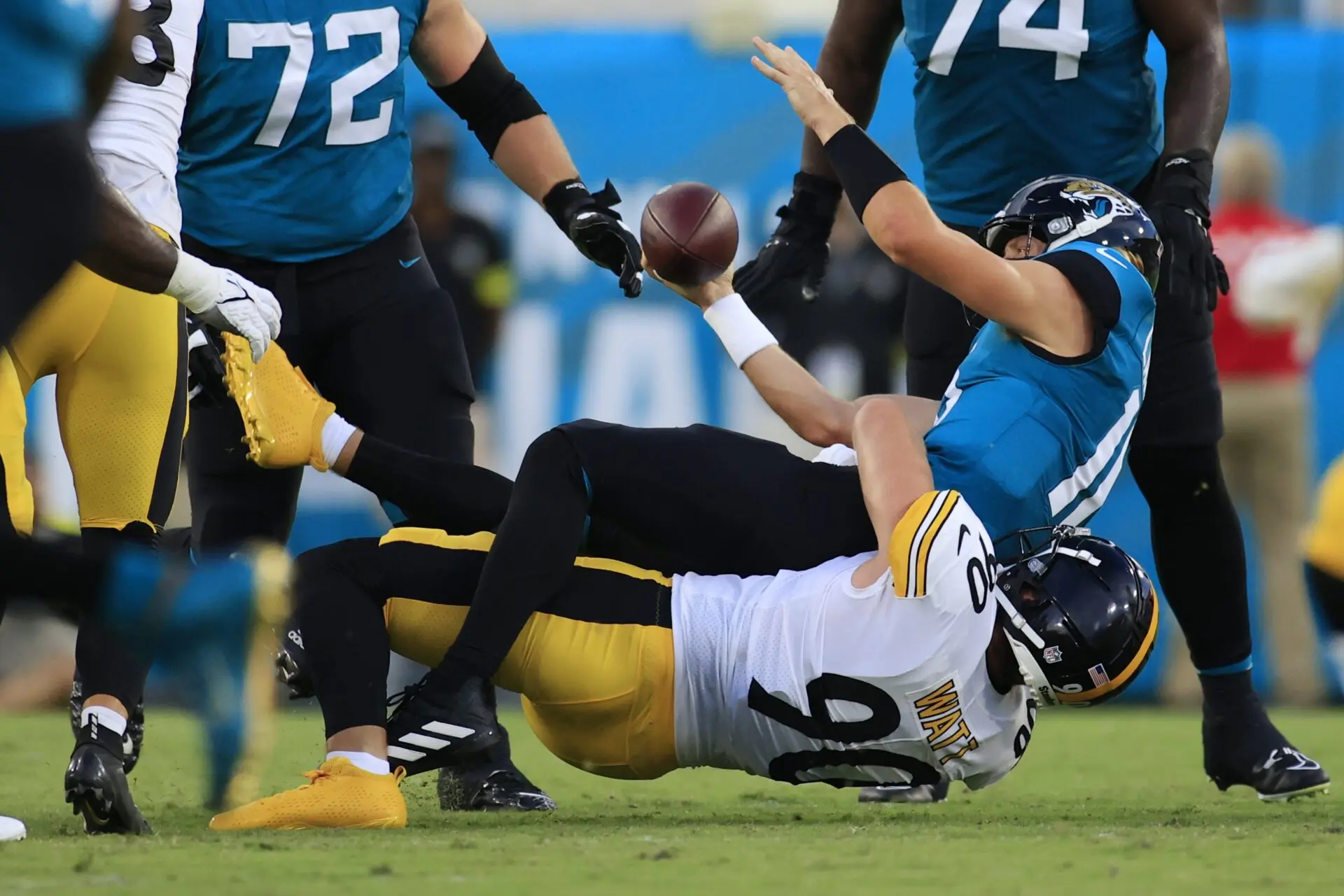 T.J. Watt already on pace for NFL sack record after dominating Las Vegas on  SNF