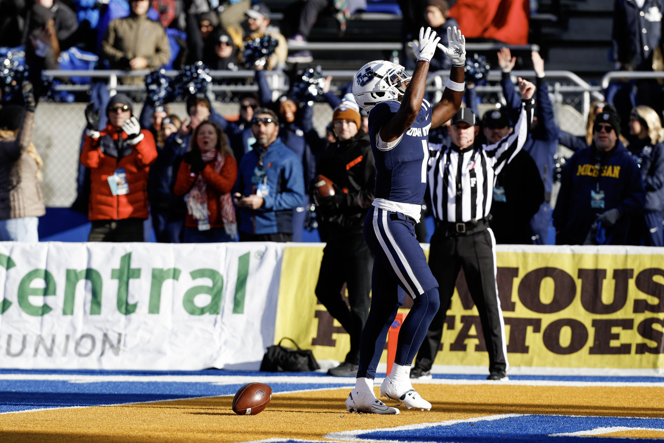 Utah State wide receiver Jalen Royals