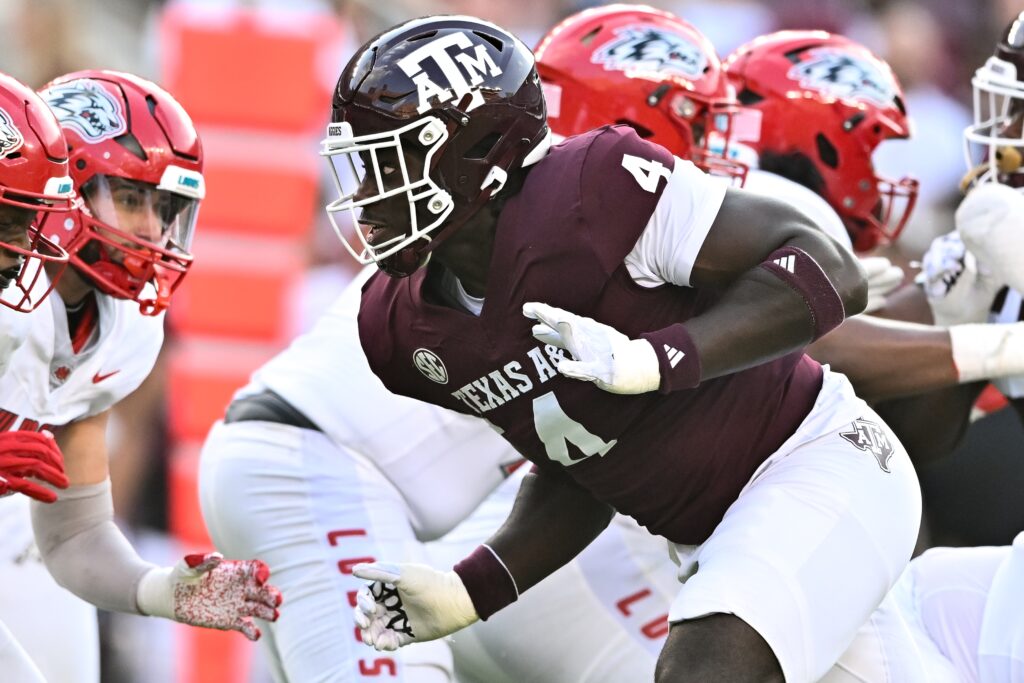 Aggies defensive lineman Shemar Stewart (4) in action during the first half against the New Mexico Lobos at Kyle Field.