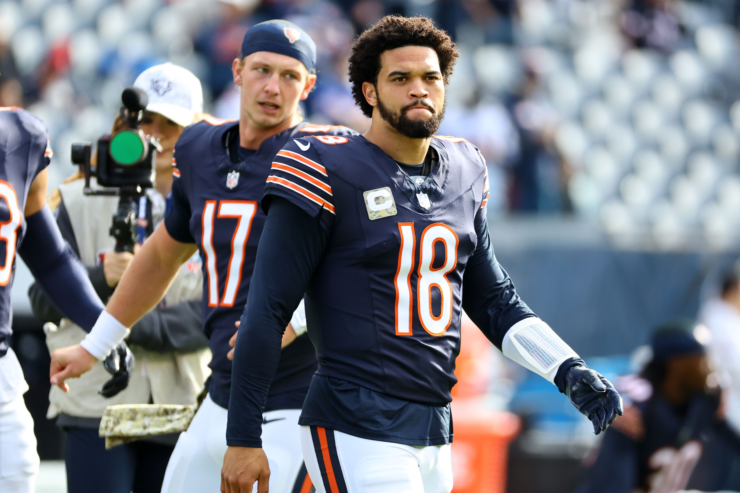 Chicago Bears quarterback Caleb Williams practices before the game against the New England Patriots at Soldier Field