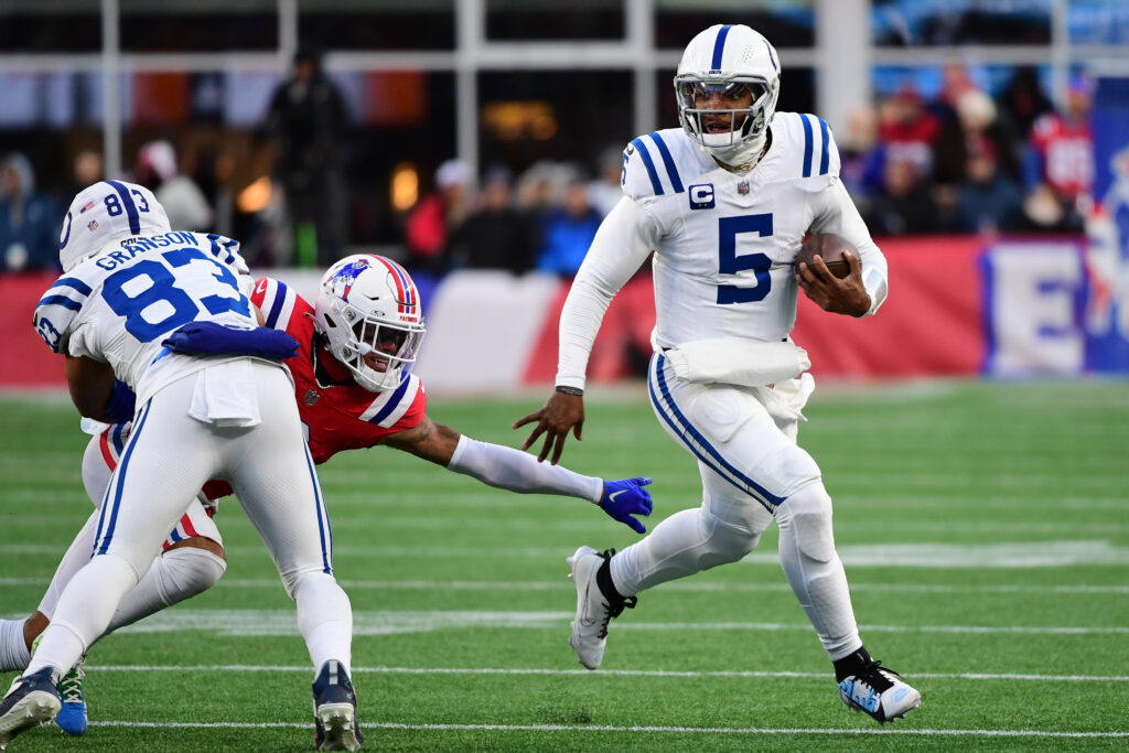 Indianapolis Colts quarterback Anthony Richardson (5) runs with the ball during the second half against the New England Patriots at Gillette Stadium. 