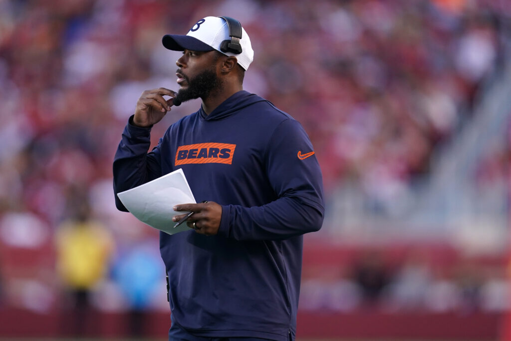 Chicago Bears interim head coach Thomas Brown stands on the field after calling a timeout against the San Francisco 49ers in the fourth quarter at Levi's Stadium. 