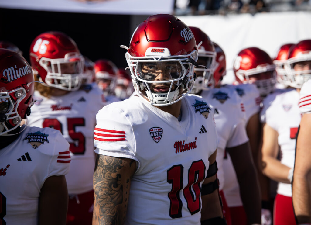 Miami (OH) RedHawks linebacker Ty Wise (10) against the Colorado State Rams during the Snoop Dogg Arizona Bowl at Arizona Stadium.