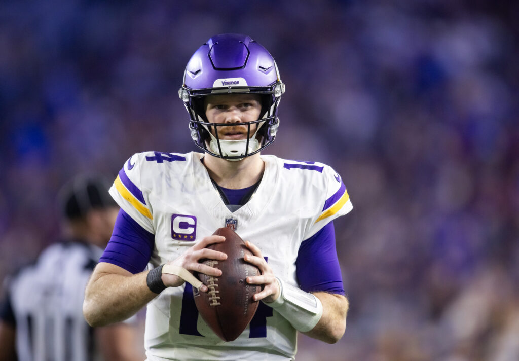 Minnesota Vikings quarterback Sam Darnold (14) against the Los Angeles Rams during an NFC wild card game at State Farm Stadium.