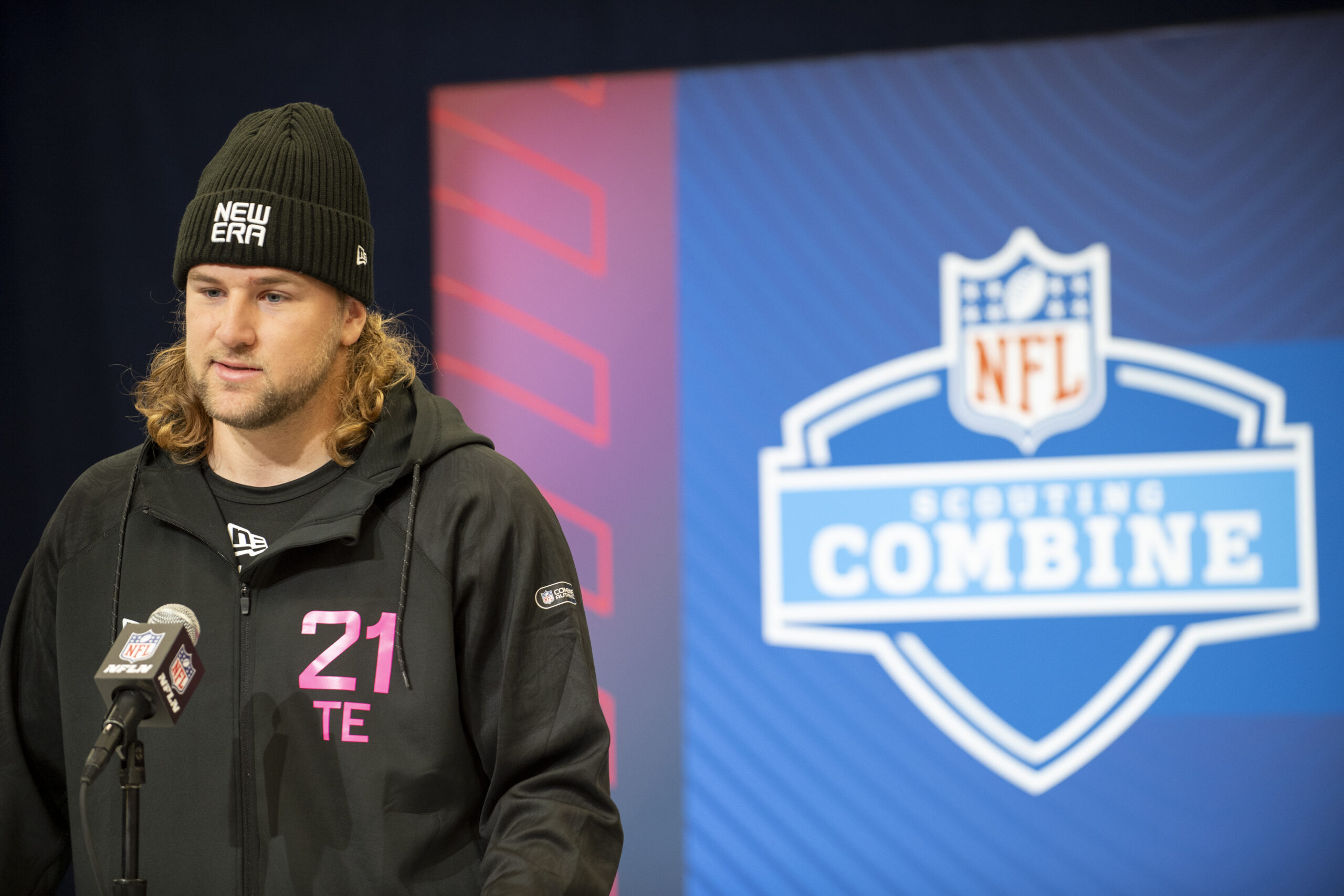 2025 NFL Mock Draft: Predicting This Year's Entire First Round | The ...